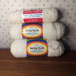 🧶 Wintuk Orlon Acrylic Yarn 2 skeins, Grant Crest wool nylon, 2 ply, white